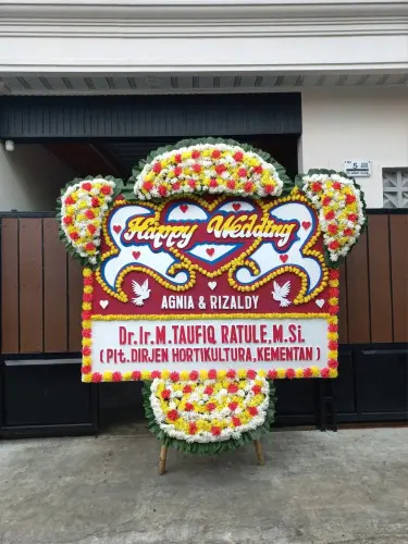 Papan Bunga Pernikahan alam sutera